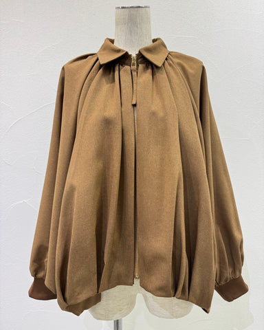 CYAN TOKYOご予約<br> ラウンドギャザードルマンブルゾン