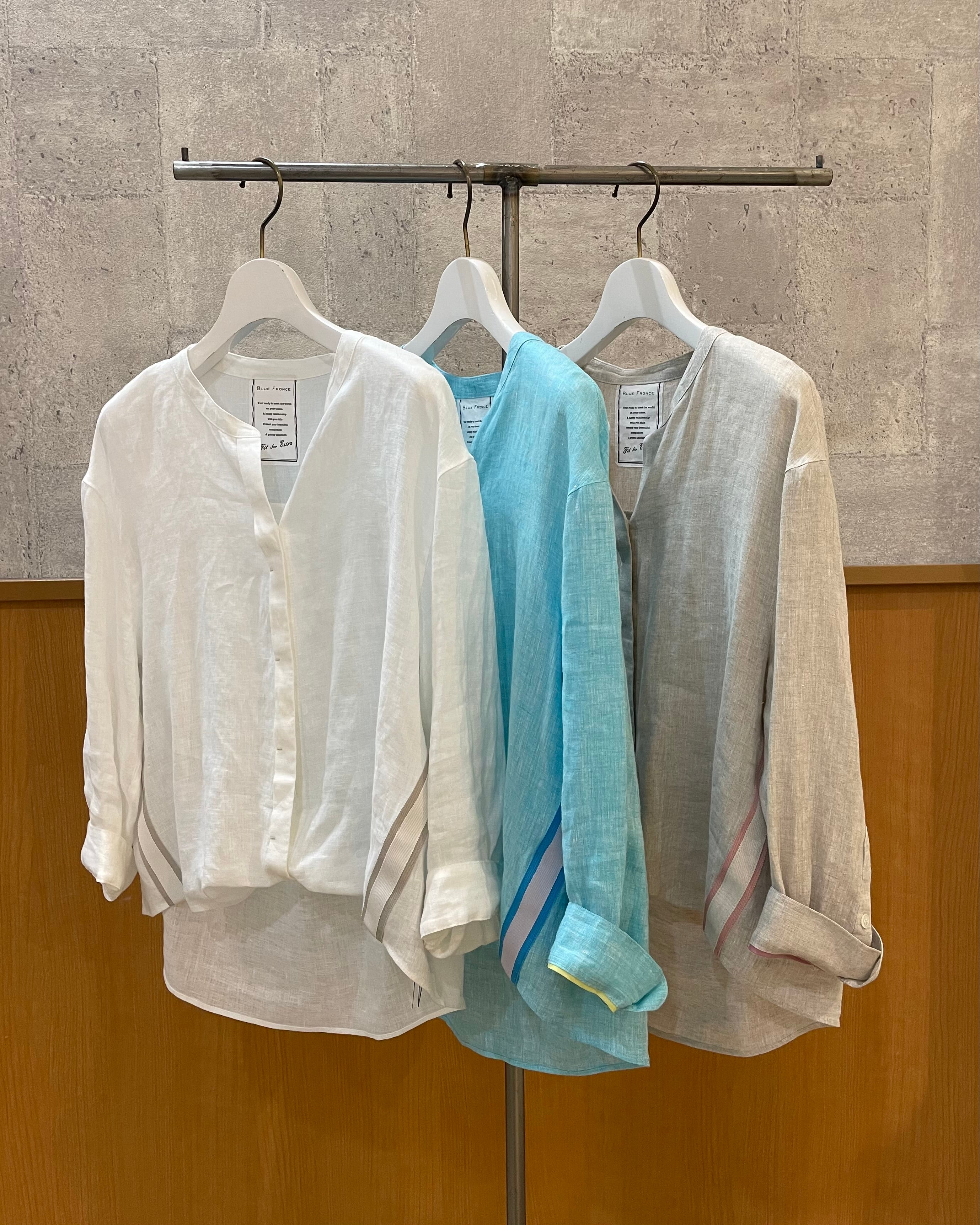 4月29日ライブ BLUE F RONCE<br>キーネックリネン折り返しシャツ