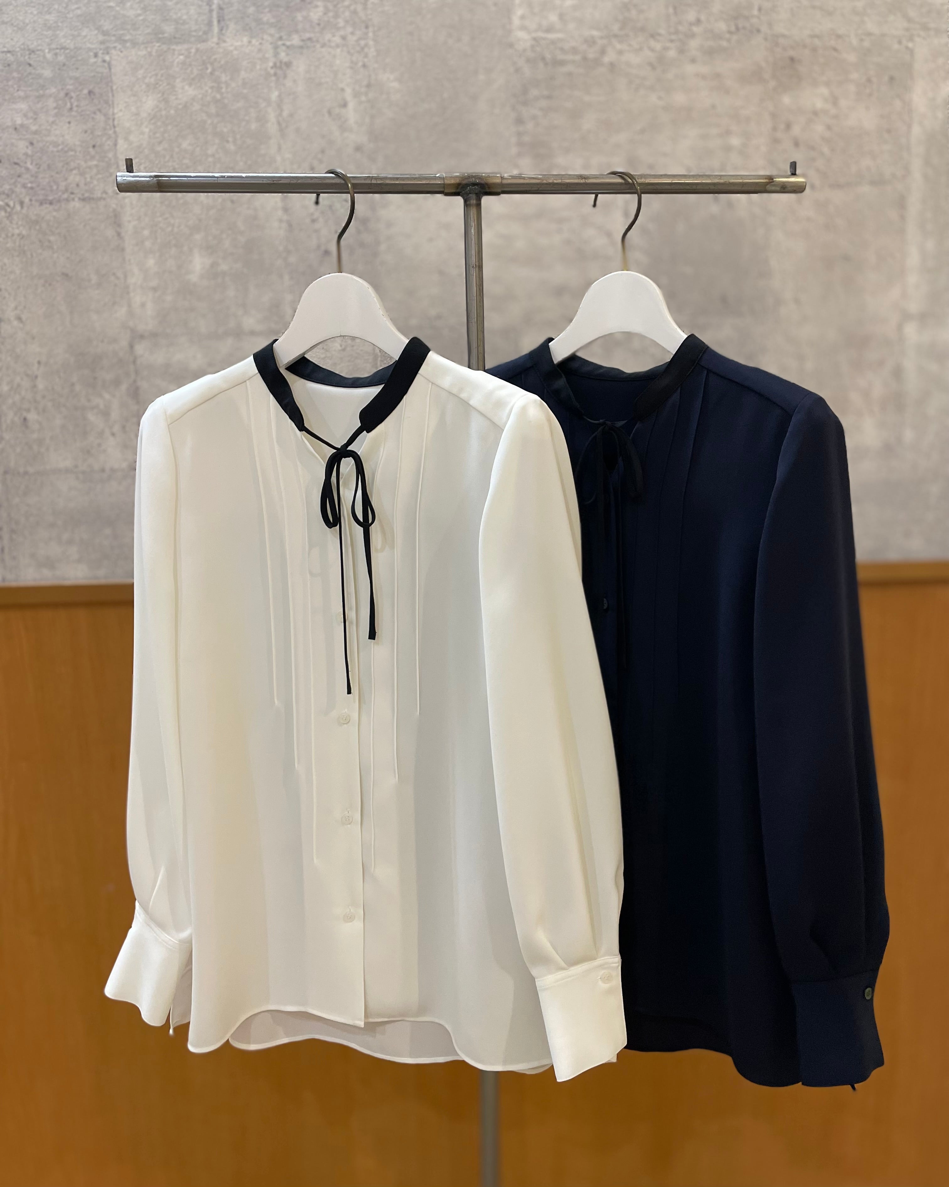 PASSIONE<br>リボン付きブラウス