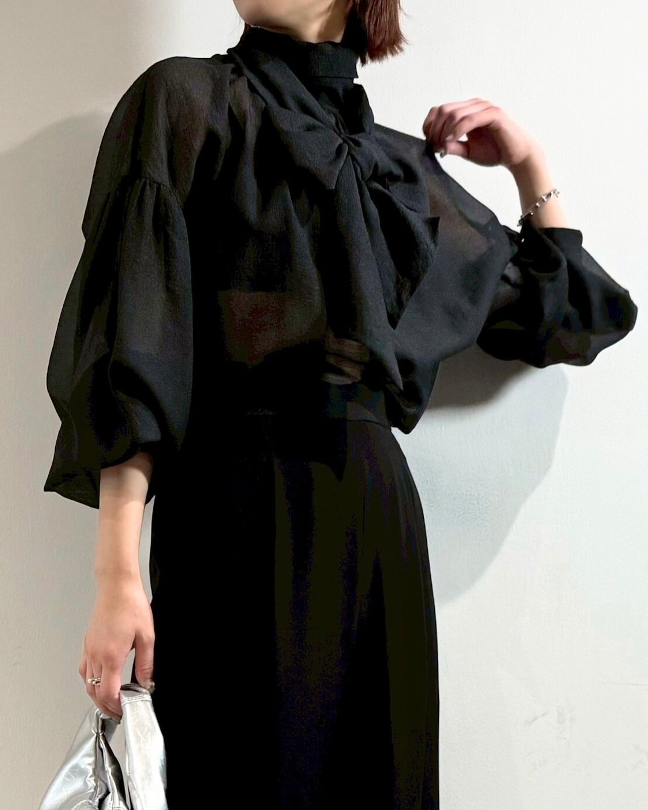 cafune<br> sheer organdy bowtie blouse