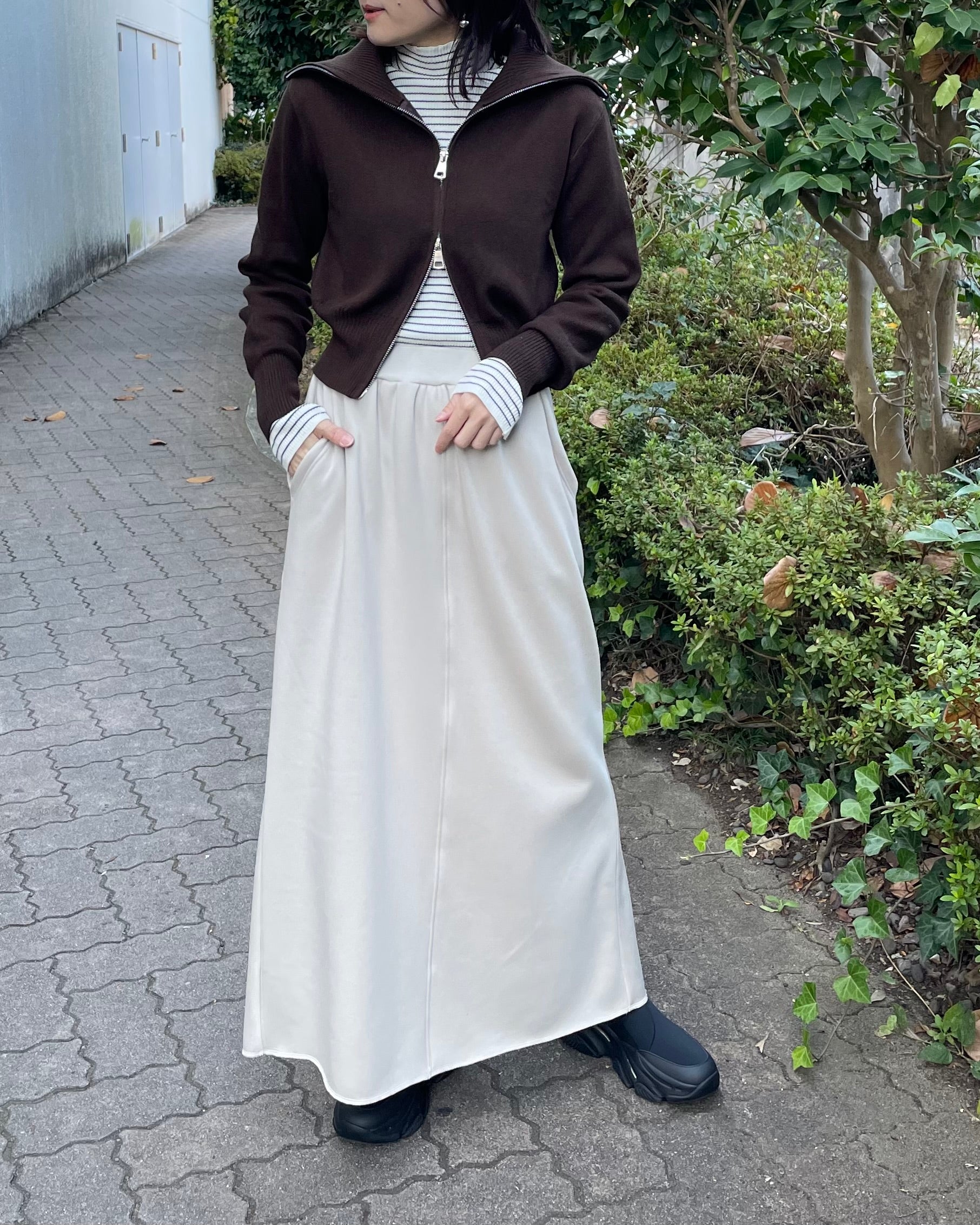 12月7日ライブ Herencia<br>リブショートジップニット