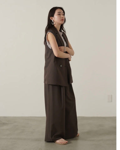 mink chair<br> ツイルダブルブレストジレ