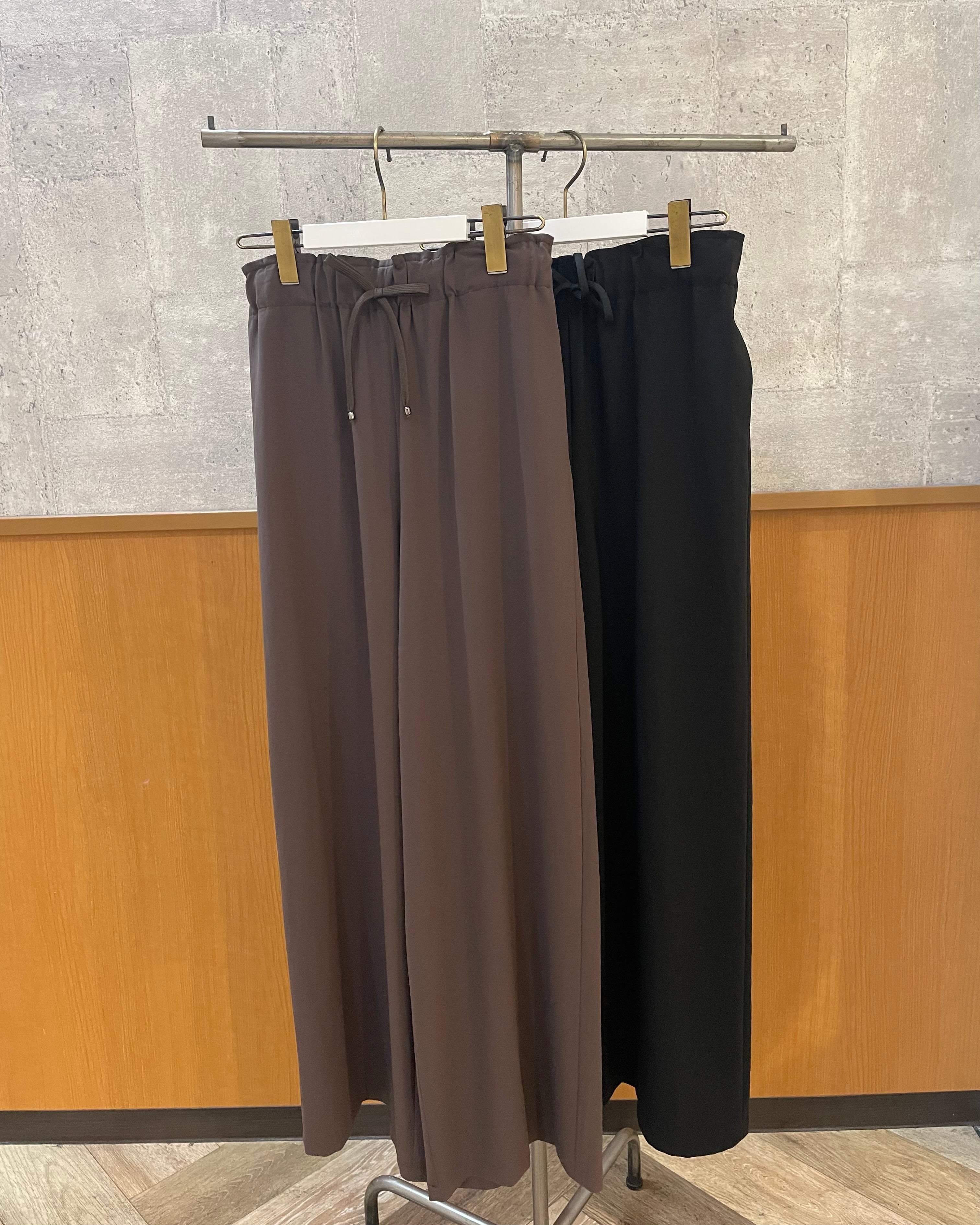 BLUE FRONCE<br>ノルディスワイドパンツ