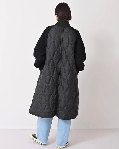 Herencia<br> High neck quilted knit coat