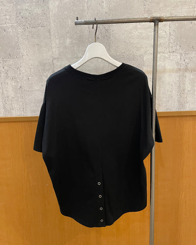 mink chair<br>前タック後ろスナップボタンスリット半袖