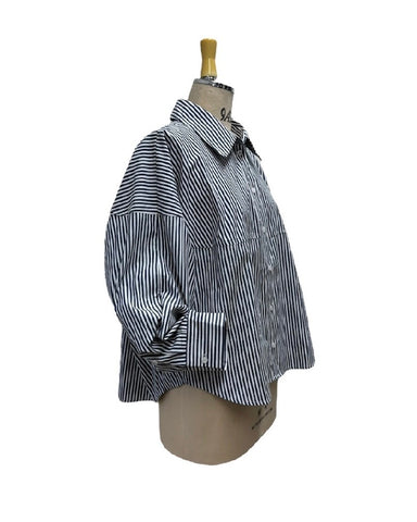 ayane予約<br> ストライプボタンタックスリーブ