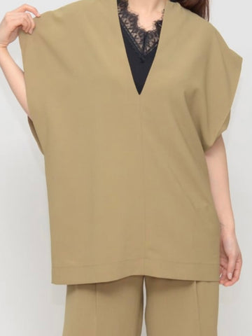 Praia<br>キーネックブラウス