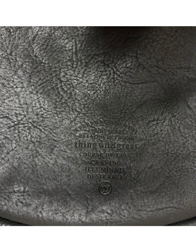 ayane予約<br>エコレザーボディバック