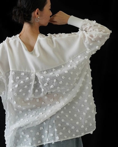 CYAN TOKYOご予約<br> ドットジャカードヘンリーブラウス