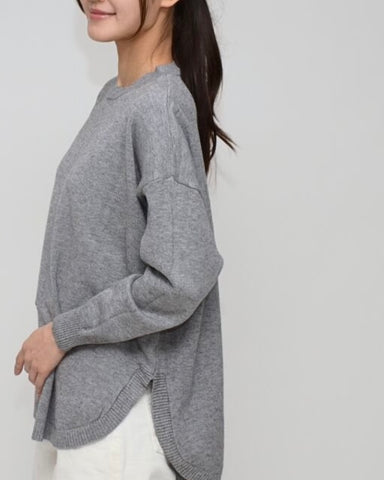 Praia<br> 着回し抜群ラウンドネックトップス