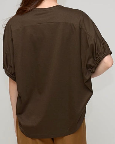 Praia<br> シルケット綿・ボックスロゴTシャツ