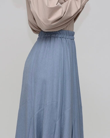 Praia<br>セミマーメイドフレアースカート