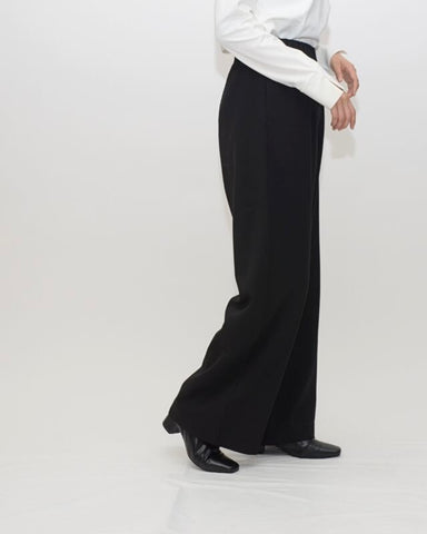 Praia<br> 年中使える ウエスト総ギャザーパンツ