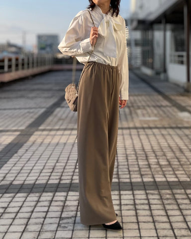 PASSIONE<br>ストレートパンツ