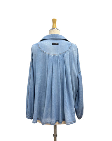 ayane予約<br> シアーデニムショート丈シャツ