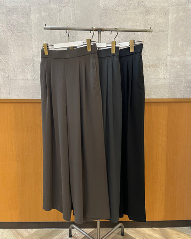 DONEEYU<br>ノルディスタックワイドパンツ