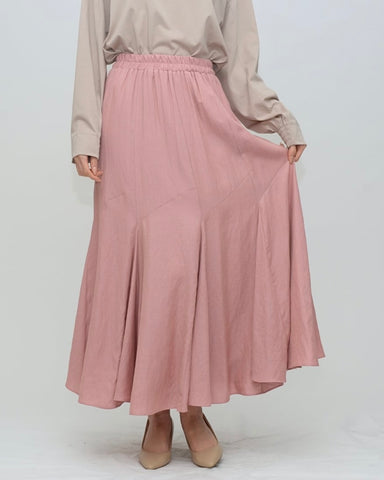 Praia<br>セミマーメイドフレアースカート