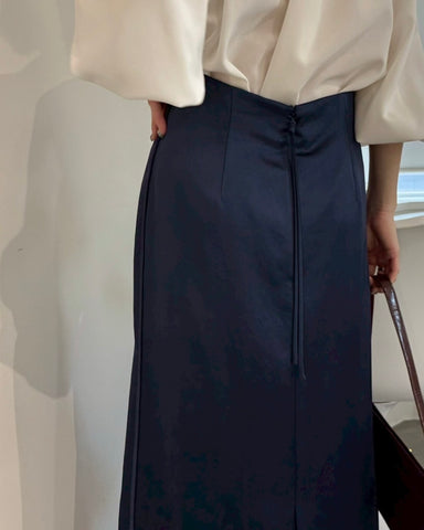 cafune<br> side piping satin skirt