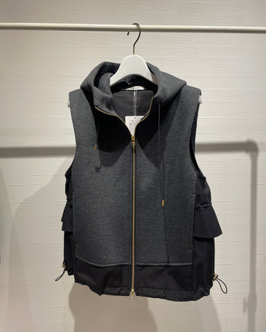 mink chair<br>異素材ドッキングフードベスト