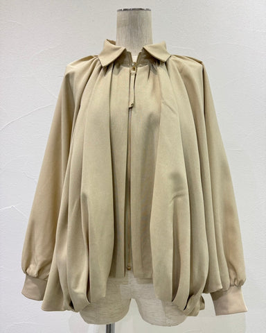 CYAN TOKYOご予約<br> ラウンドギャザードルマンブルゾン