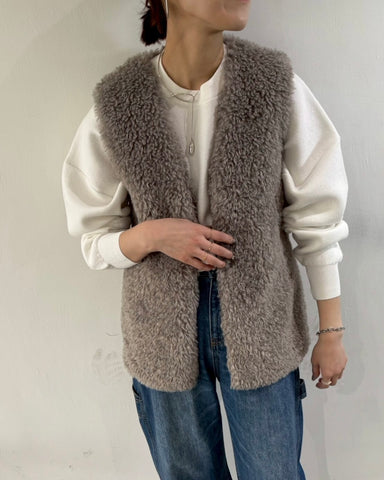 cafune<br> V neck curl fur gilet