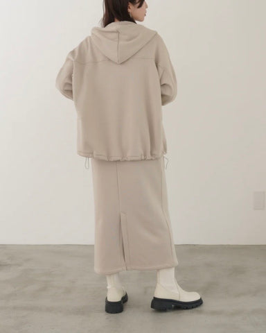 mink chair<br>ダフィームートンタイトスカート