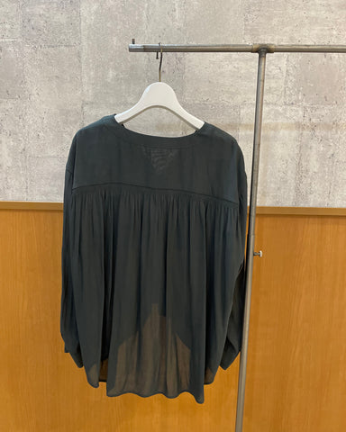 BLUE FRONCE <br>ノーカラー折り返しシャツ