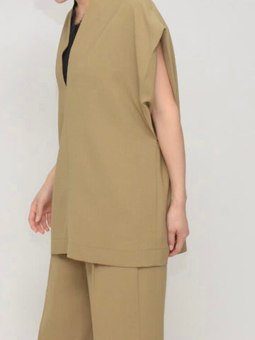 Praia<br>キーネックブラウス