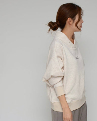 Praia<br> ボンバーヒート フェイクパーカープルオーバー