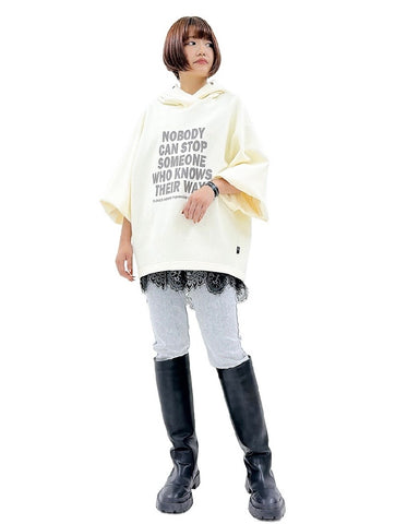 ayane予約<br>カルゼニットフーディプルオーバー