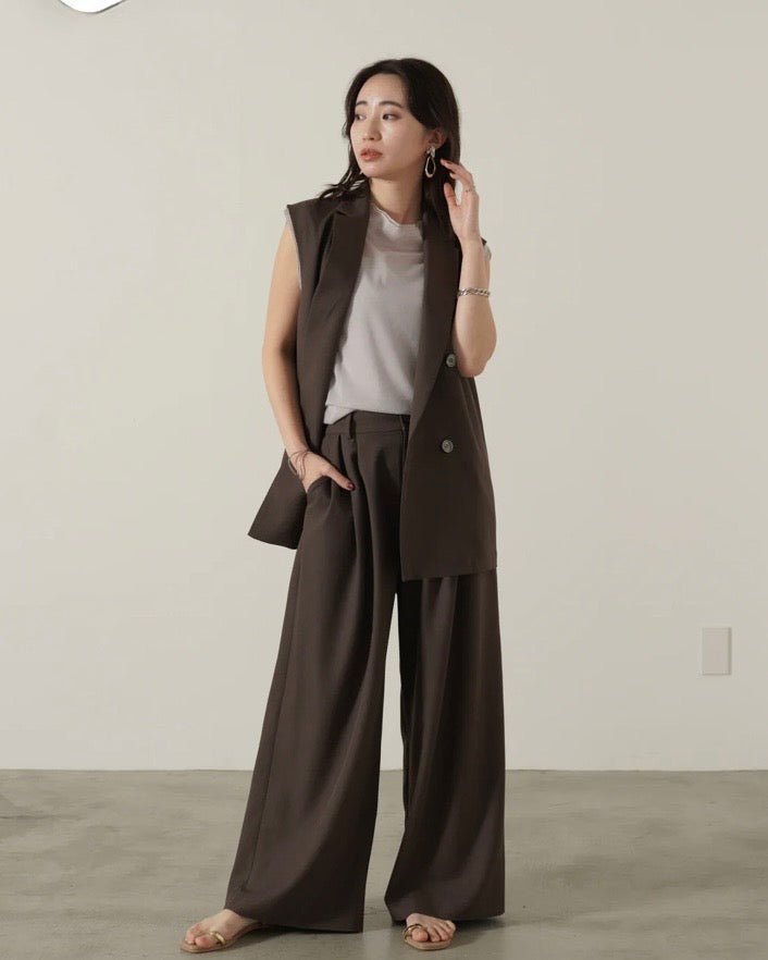 mink chair<br> ツイルダブルブレストジレ