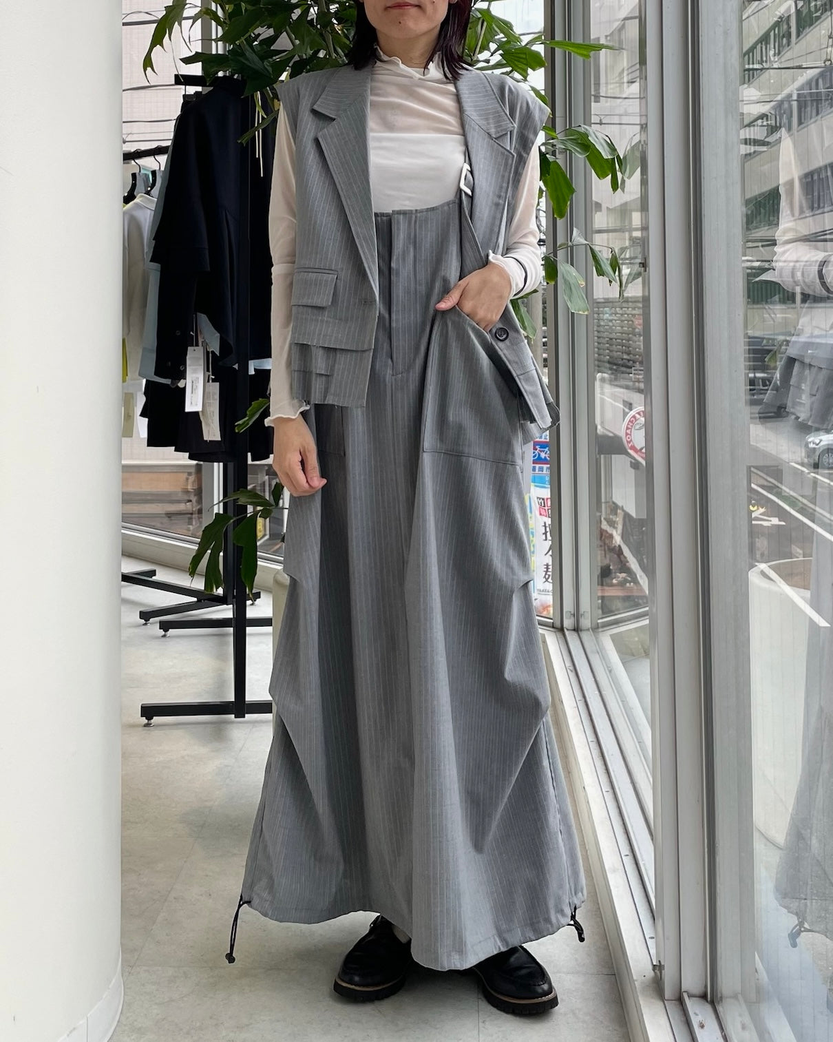 1%<br> スーツ地ワンピース