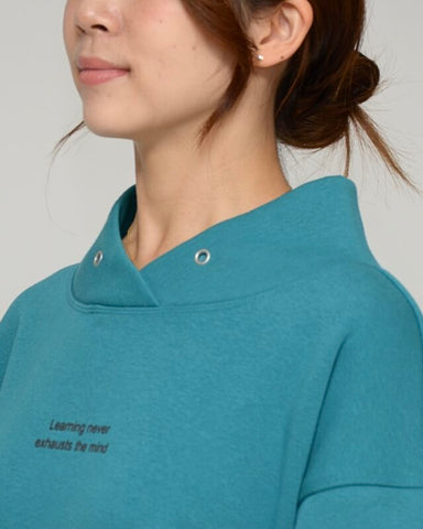 Praia<br> ボンバーヒート フェイクパーカープルオーバー