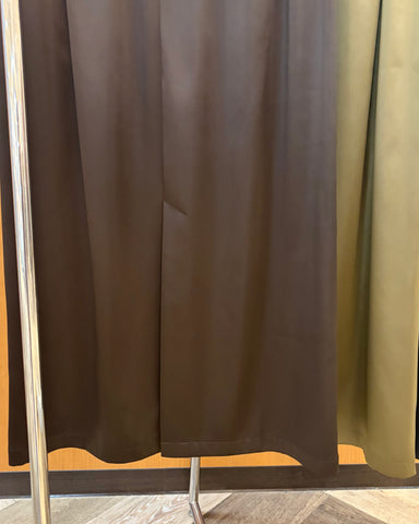 8月21日ライブ<br>cafune<br>サテンスカート