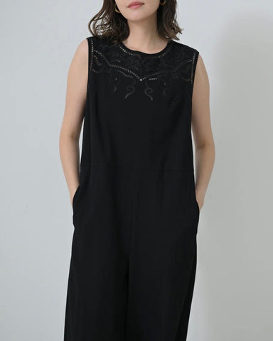 Herencia<br> Embroidered Relax All-in-One