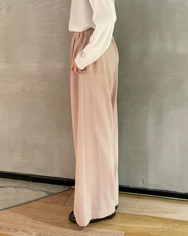 TP<br>タックストレートパンツ