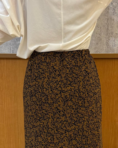 TP<br>小花柄スカート