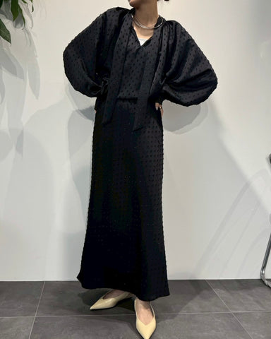 cafune<br>ドット刺繍ボウタイブラウス