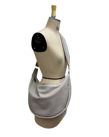 ayane予約<br>エコレザーボディバック