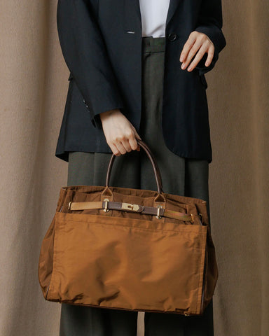 Stoy.<br> ポリエステルベルテッドトートバッグ
