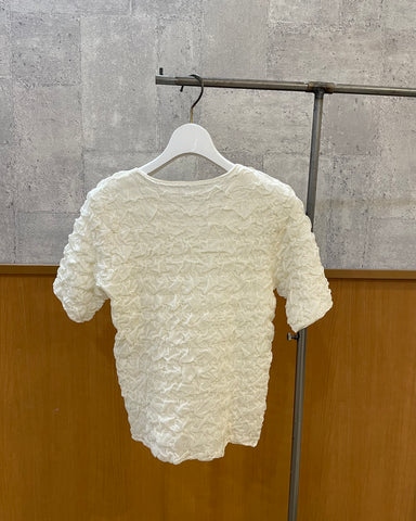 cafune<br>シャーリングエンボス風半袖トップス