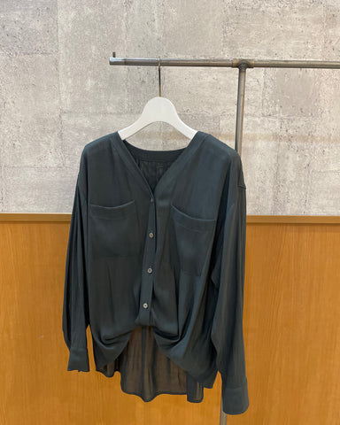 BLUE FRONCE <br>ノーカラー折り返しシャツ