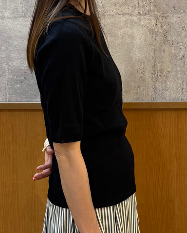 mink chair <br>ラメリブTシャツ