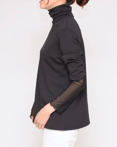 Praia<br>袖チュールハイネックカットソー