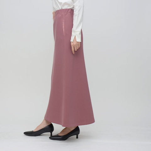 11月20日ライブ Praia<br>梨地裏起毛美シルエットフレアスカート