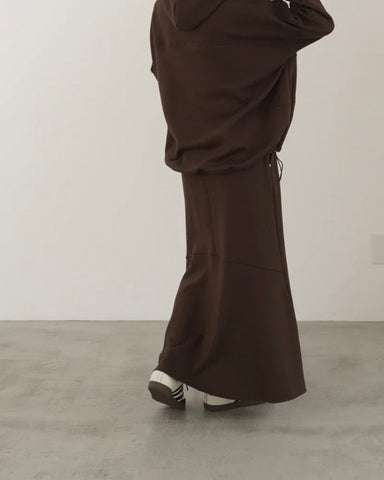 mink chair<br>ダフィームートンフレアスカート