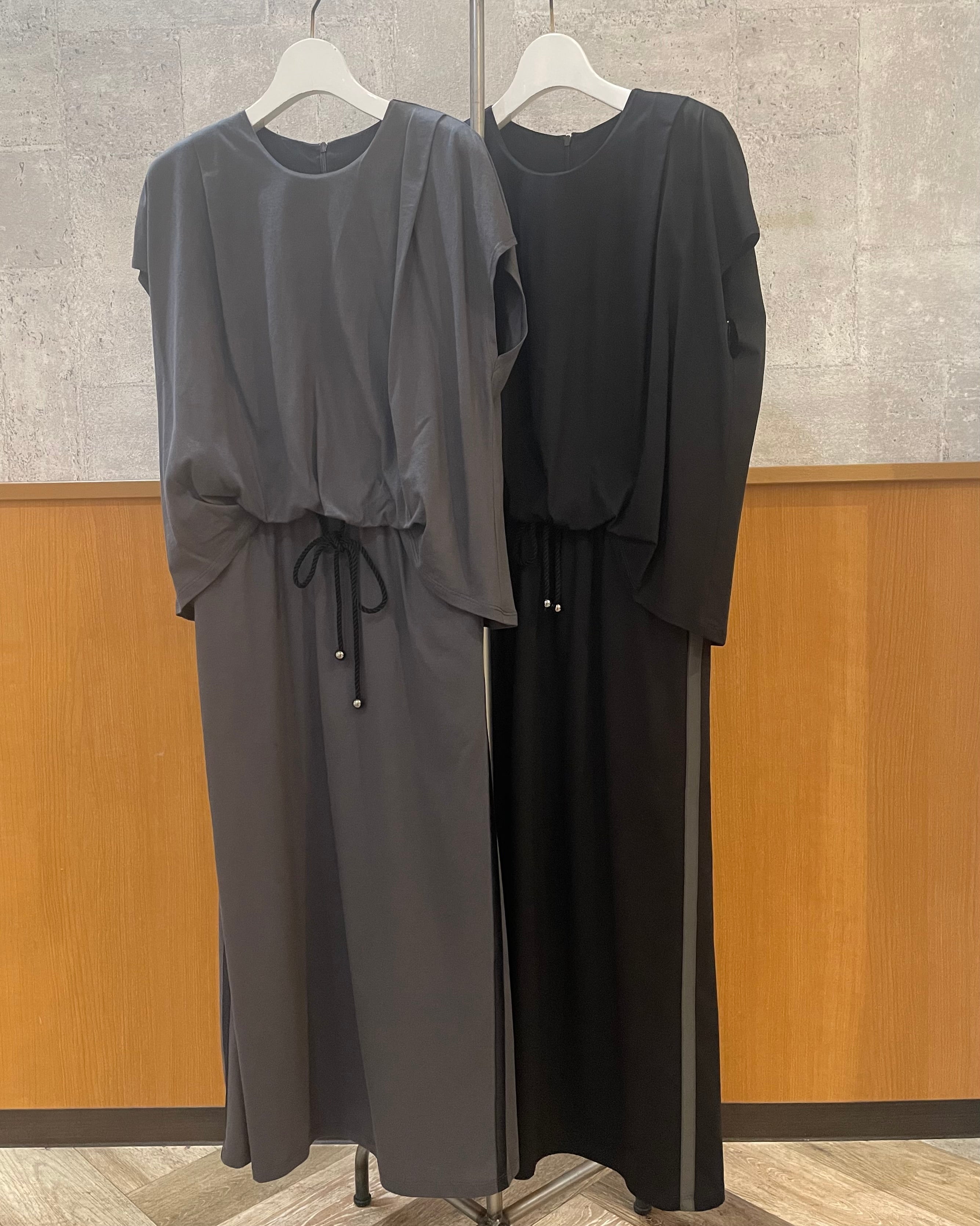 BLUE FRONCE<br>セットアップ風サイドLINEロングワンピ