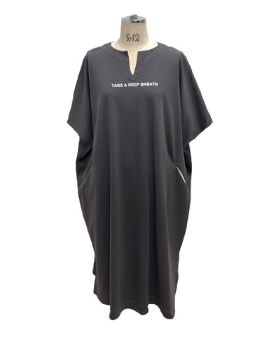ayane予約<br>ワンピース丈キーネックロゴロンT