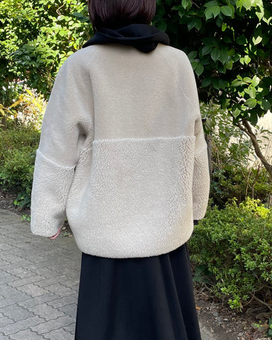 11月9日ライブ<br>PASSIONE<br>ファー×ムートンリバーシブルジャケット