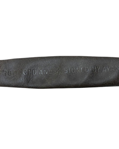 ayane予約<br>エコレザーボディバック